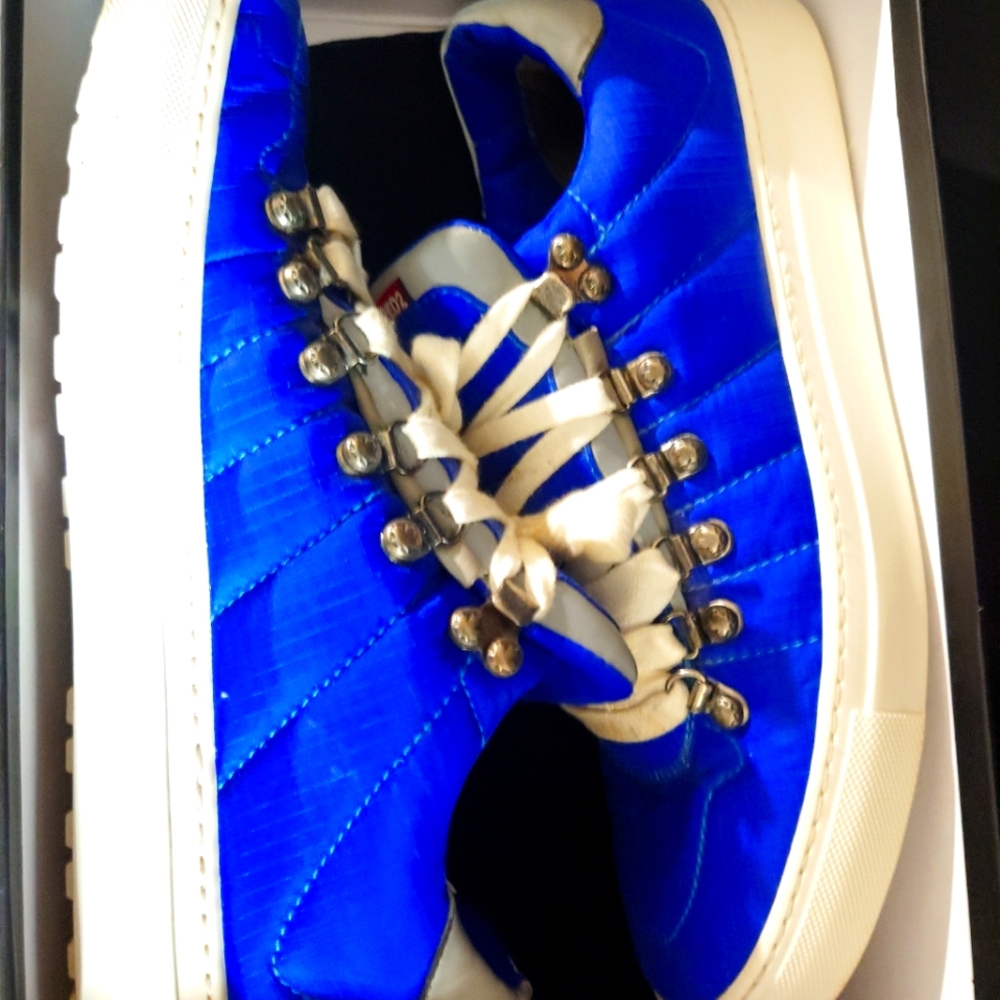 DSquared2 Blue Alfredo Low-Top Sneakers